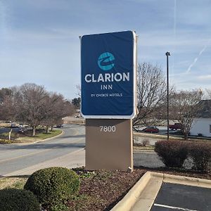 Clarion Pointe Greensboro Airport